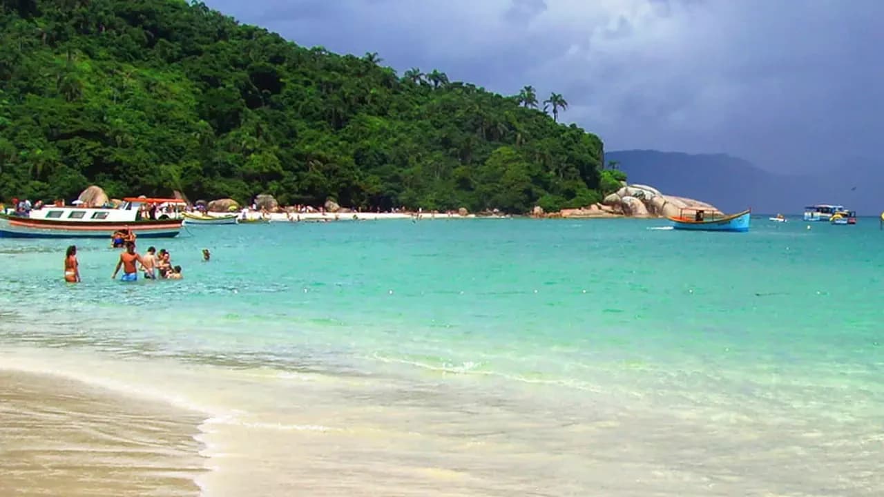 Escapada al Paraíso: El Encanto Tropical de Búzios